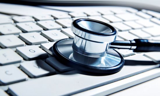 listen_first_then_wait_in_social_media_sml